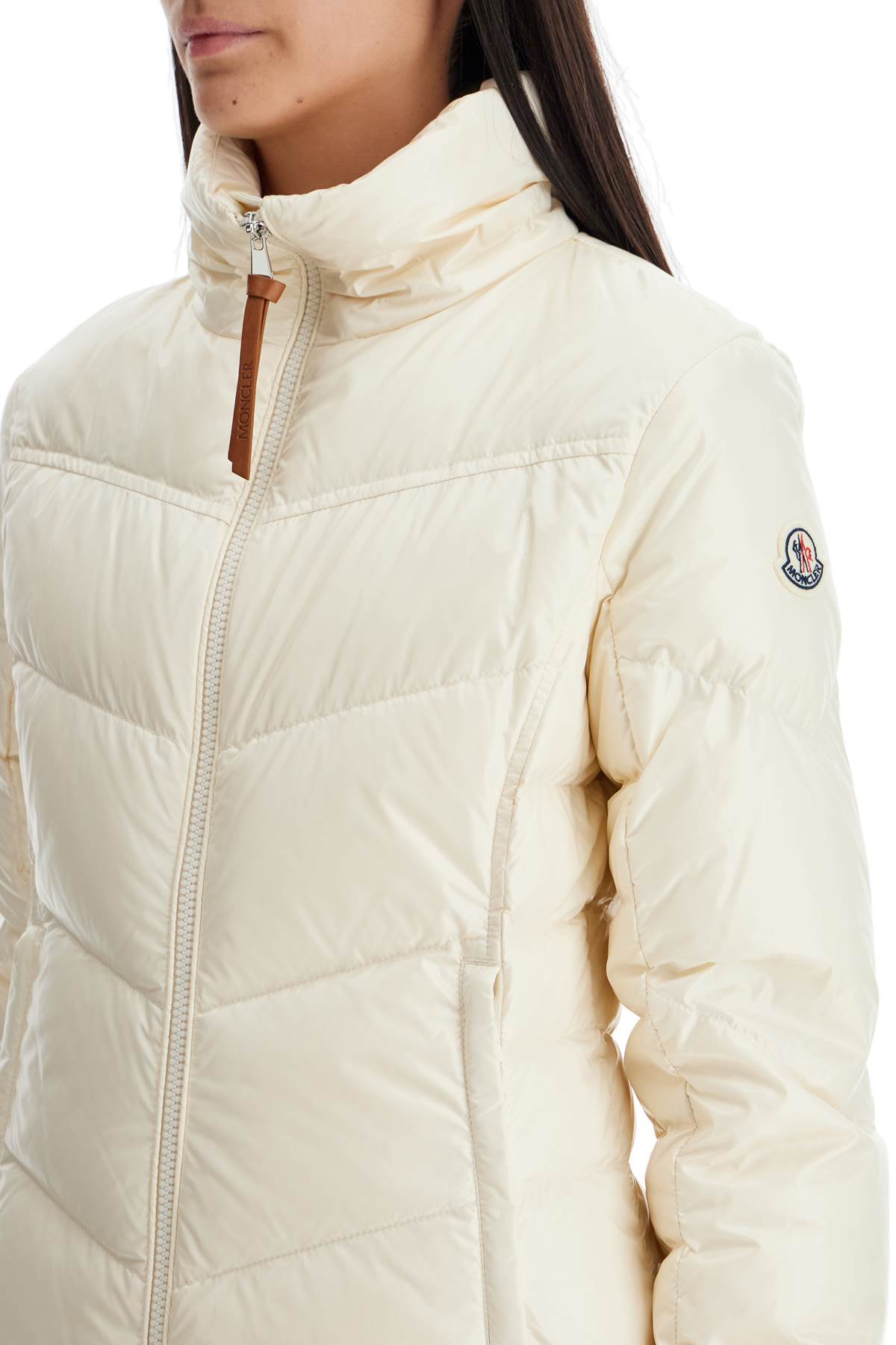 Moncler one\n\nshort gastone down